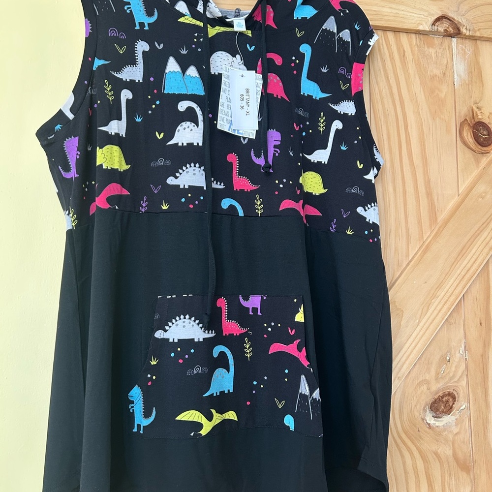 NWT LuLaRoe Black Tank Top with Colorful Dinosaur Print